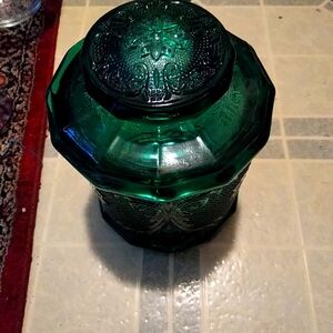 Indiana glass tiara green small cansiter nice